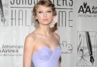 Taylor Swift - Songwriters Hall Of Fame 2010